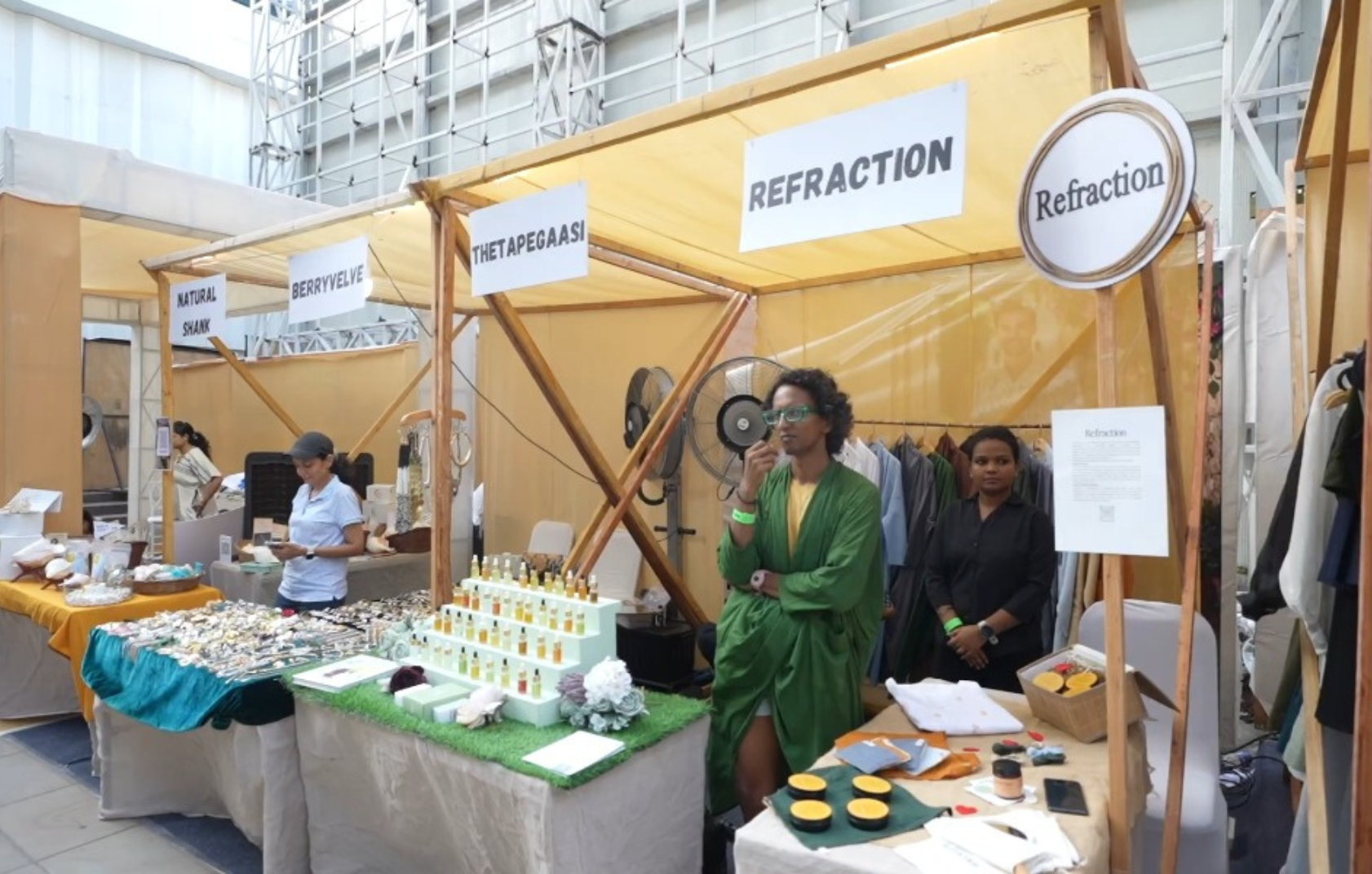 Image gallery marquee