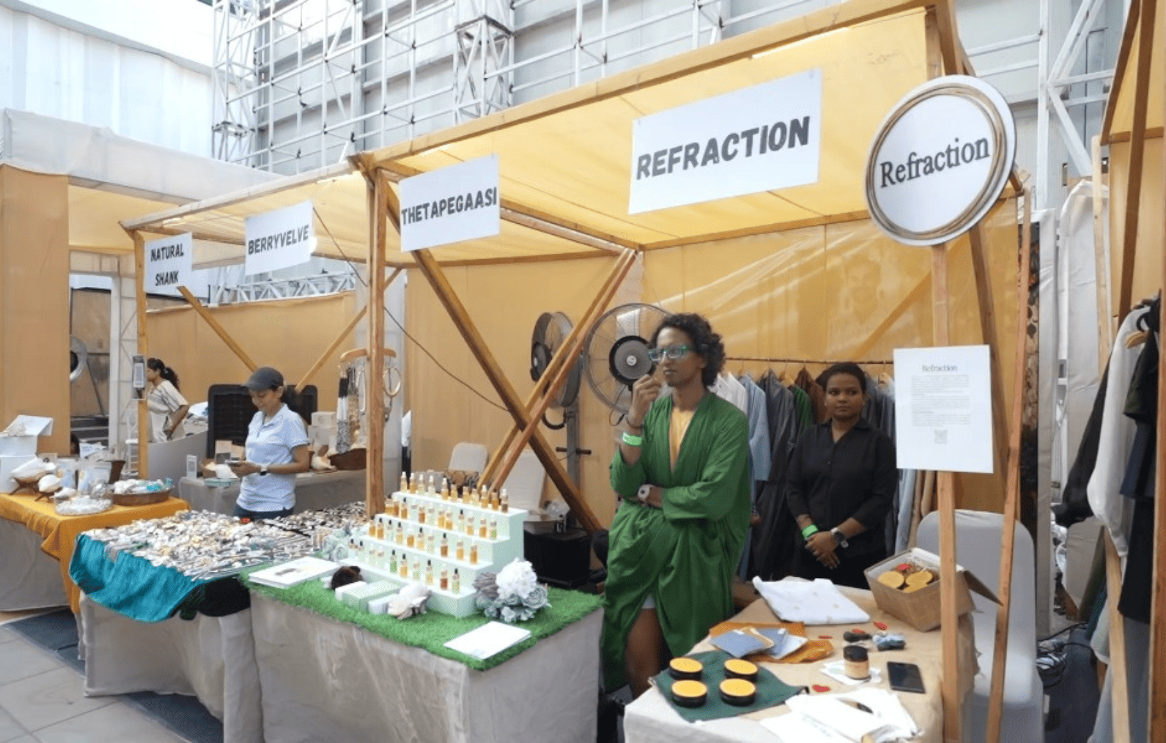 Image gallery marquee